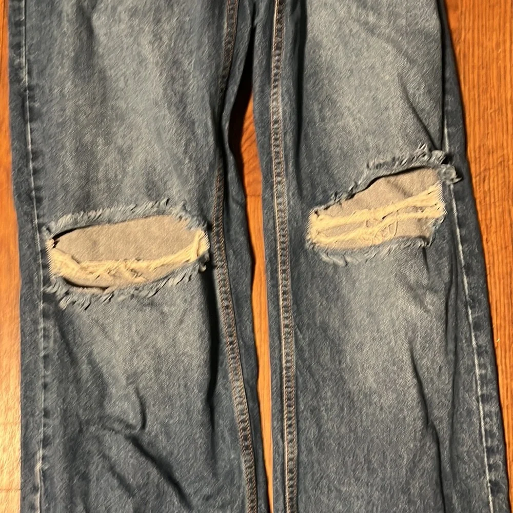 Zara high waisted full length ripped jeans - Picture 2 of 9